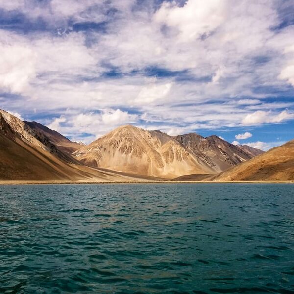 Ladakh with Pangong and Nubrah Tour Package 7D|6N